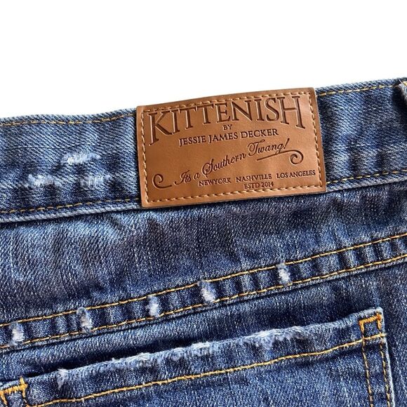 Kittenish Denim Booty Daisy Duke Shorts Sz 29 - Picture 4 of 7